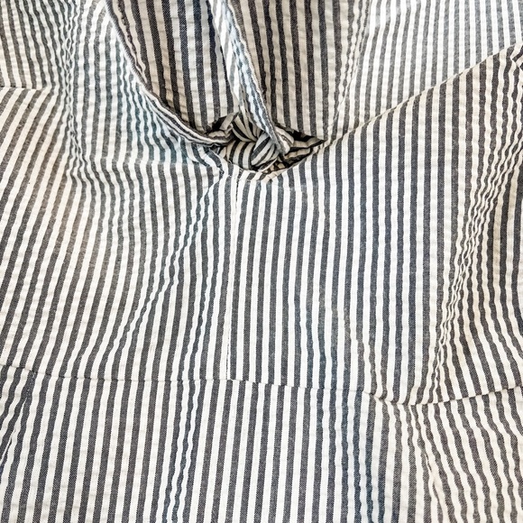 The Fifth Label Devotion Gray White Seersucker V Neck Dress Size XL - Picture 6 of 10